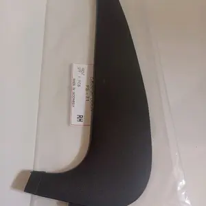 Garnish depan canter FE71/lis kaca pintu