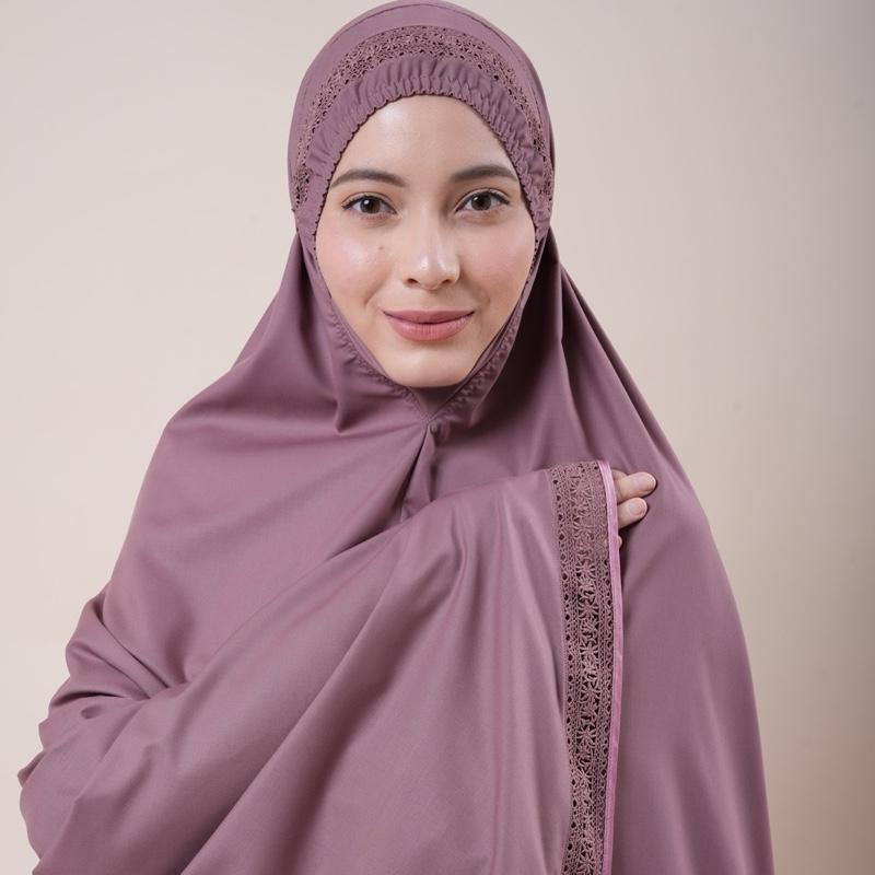 Telekung Modish Ashdeen ( Maroon Label) Material KUF+ - TikTok Shop ...