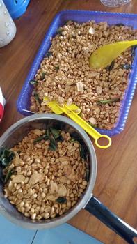 Product Review of kacang tanah kupas kecil  ayam jago kemasan 1kg from H**a 0