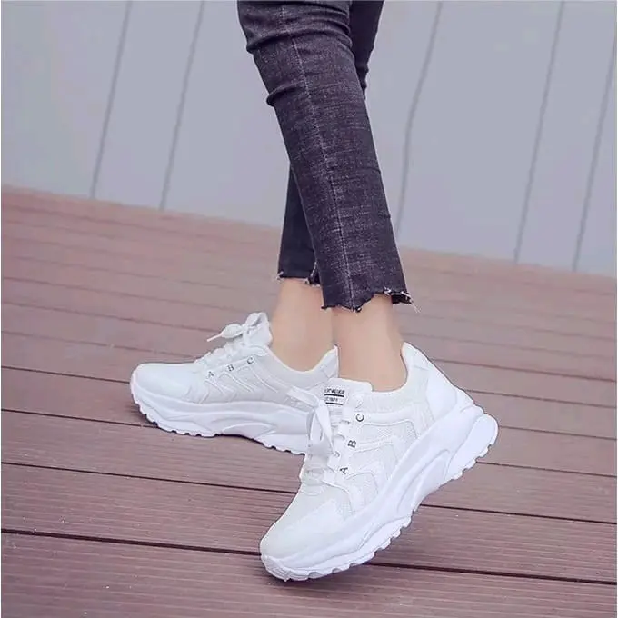 Sepatu Casual Wanita Treendyi Sneakers  Sport Shoes chunky sneakers outfit hijab
