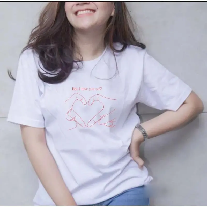 promo  kaos ATASAN WANITA/BAJU KAOS DISTRO WANITA TERBARU/KAOS WANITA ONECK/KAOS TRENDY/KAOS TERLARIS/KAOS CEWEK MURAH/KAOS CEWEK LENGAN PENDEK/KAOS WANITA OBLONGG/FASHION WANITA Katun Combed Lembut Oversize Hitam Putih Nyaman Panjang 1