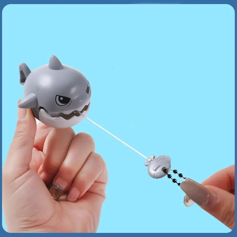 Gantungan Kunci Model Hiu Liontin Kawat Tarik Benang Gigit bisa ditarik digantung di tas Mainan Lucu Keychain 2