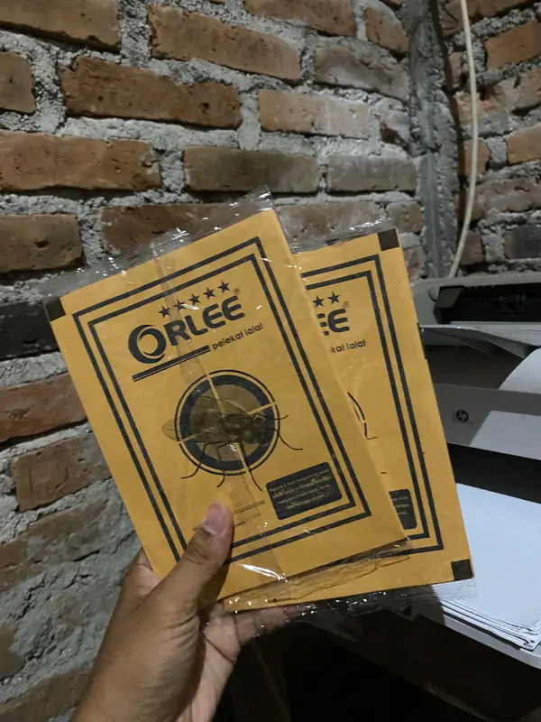 1Box 100pcs - lem lalat orlee super kelet, nempel lengket pliket kraket di lem lakate 1