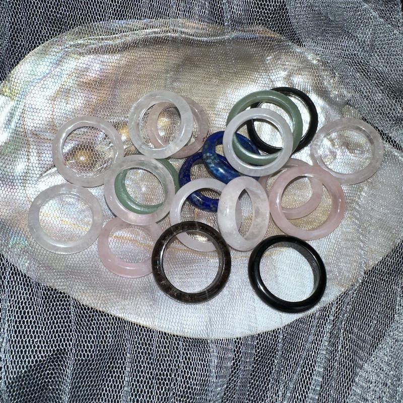 30pcs  mixed natural crystal rings, crystal gifts, jewelry, women's/men's rings 4