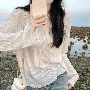 Summer Lightweight V-Neck Loose-Fit Sun Protection Top, Ice Silk Thin Long Sleeve Tee for Women, Casual Lazy Style Shirt 7457#