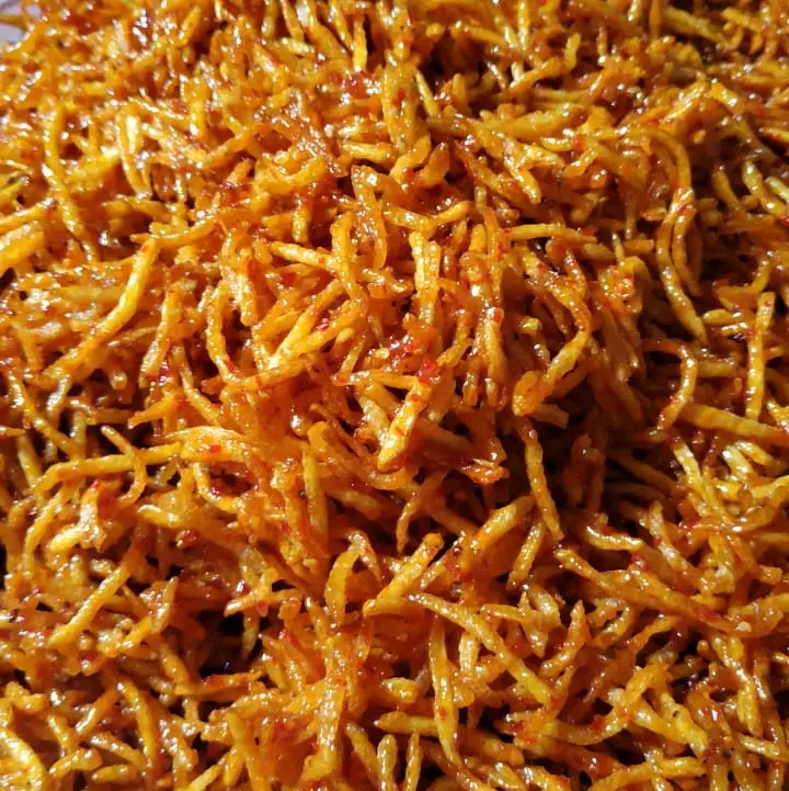 Kentang Mustofa Pedas Manis, Pedas Daun Jeruk 250 gram Lauk Nasi - Kering - Cemilan - Makanan - Food - Camilan - Asin - Snack