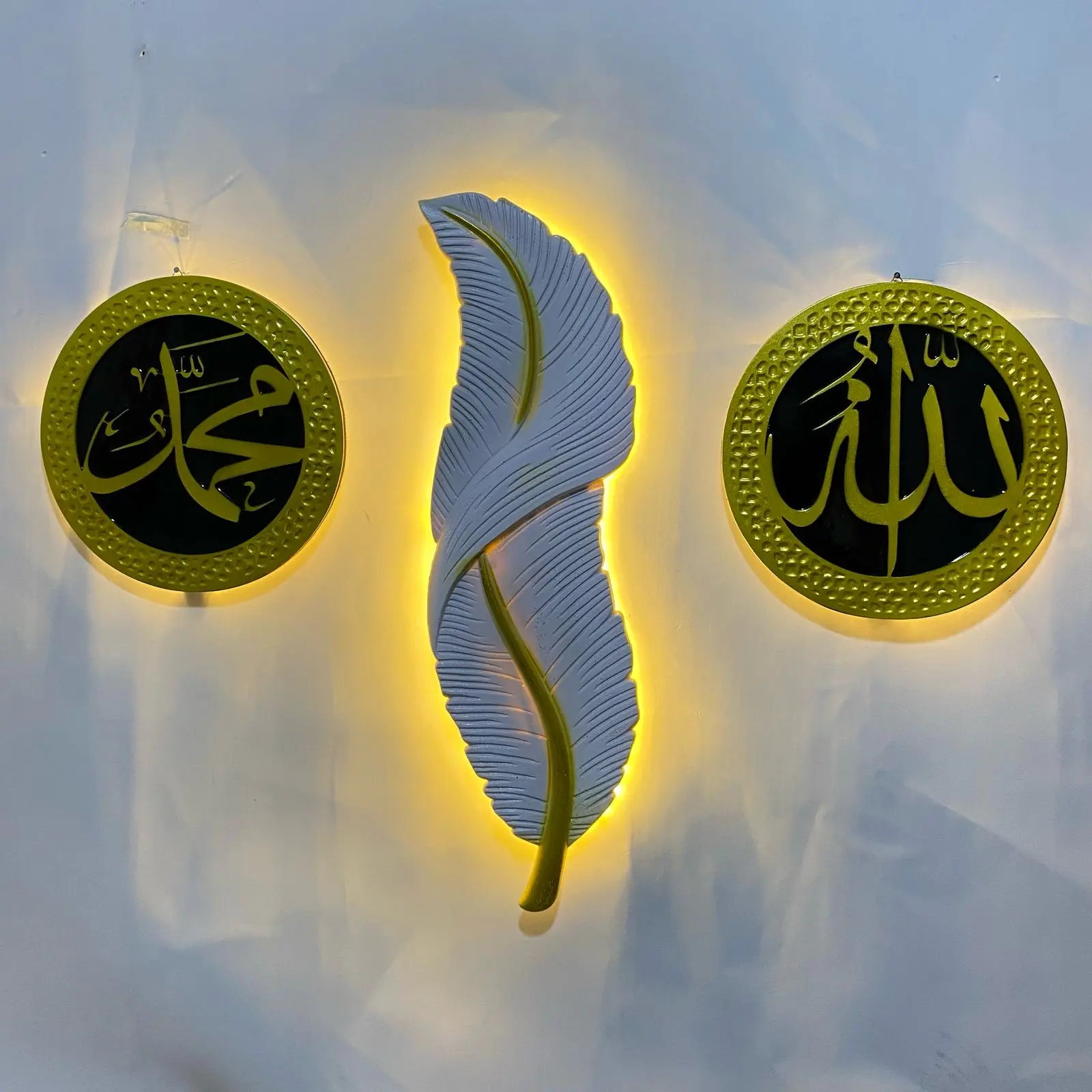 Woldecor hiyasan dinding lampu led motif bulu angsa