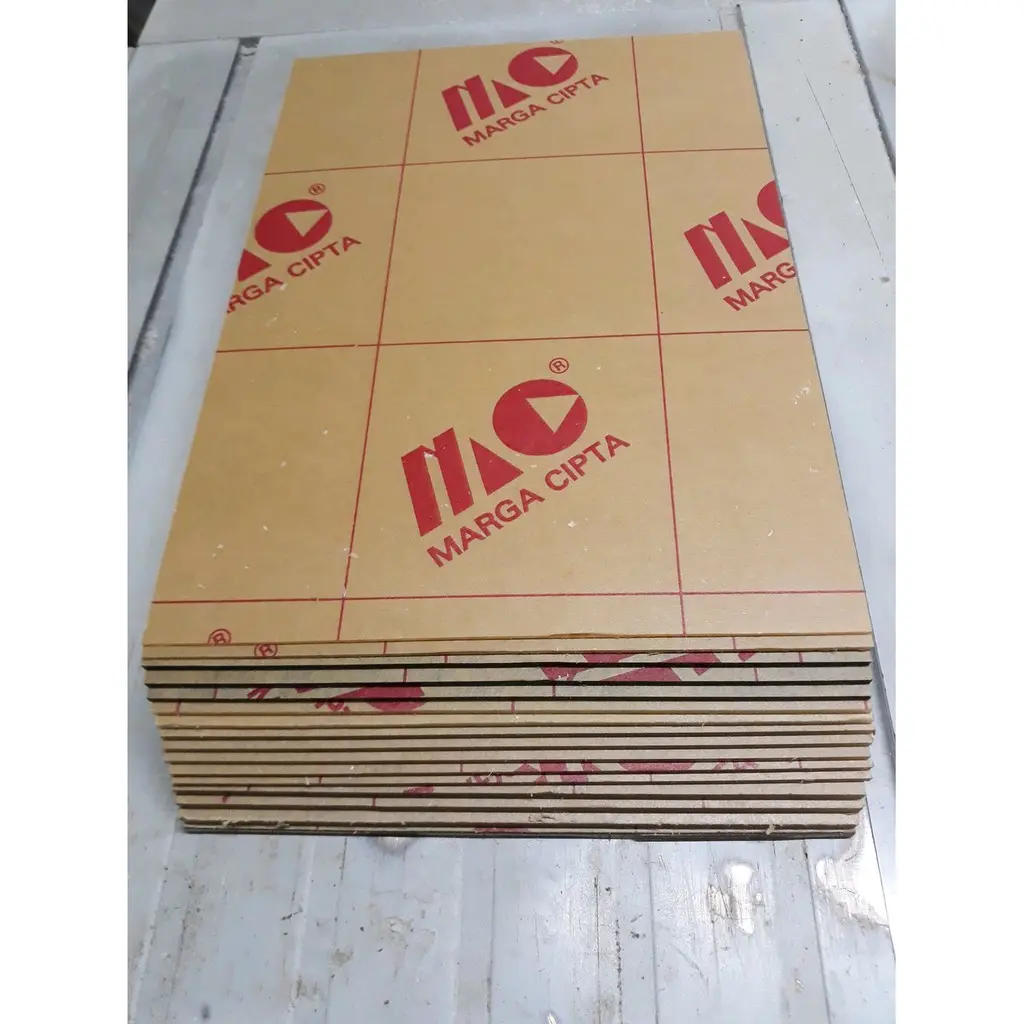 Lembaran Akrilik 100x50cm 2mm