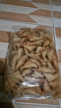Product Review of 1 KG Samosa Abon Ayam cocok untuk cemilan sehari hari from E** 0