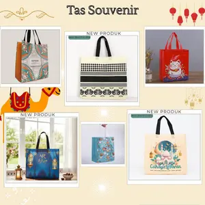 Tas Spundbond Goodiebag Motif Ukuran 23x12x26cm Bahan Kuat Ramah Lingkungan Cocok untuk Souvenir Promosi Belanja Seminar Ulang Tahun Hajatan