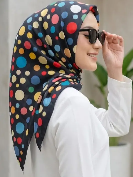 Hijab / Kerudung Segiempat Voal Premium Terbaru Motif Laya Standar Lasercut