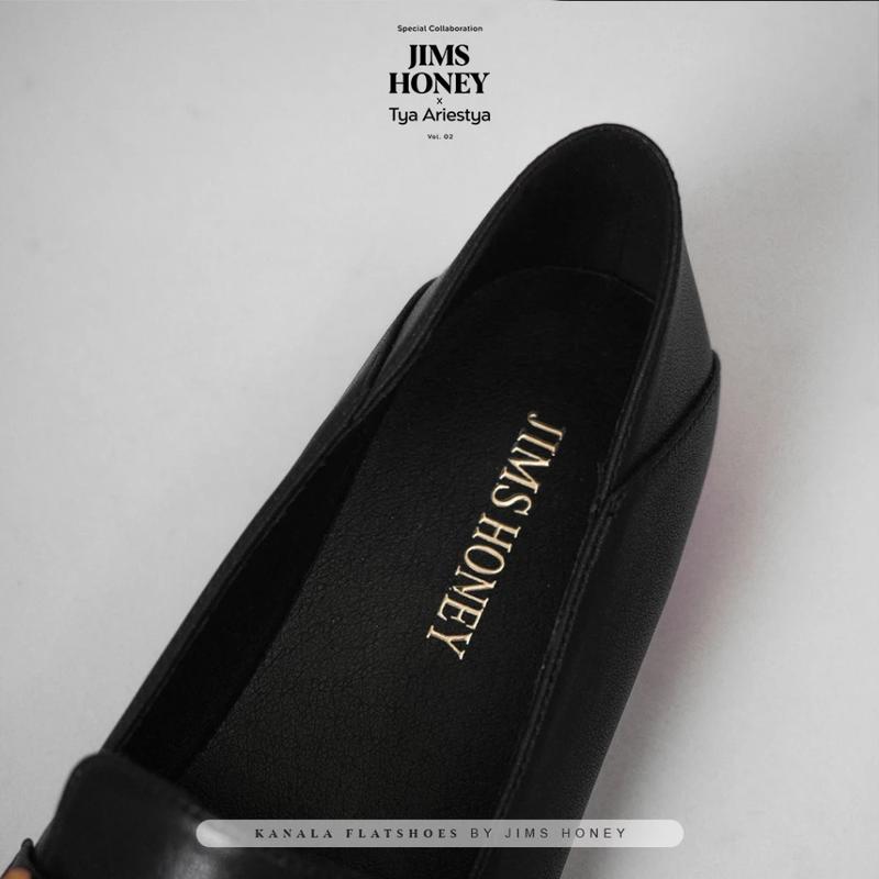JIMS HONEY X TYA ARIESTYA - Flat Shoes Wanita Kanala Flatshoes 6