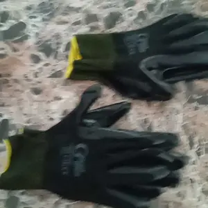 Sarung Tangan Kerja Industrial Multifungsi Gekko Grip Anti Cutting Palm Fit Karet