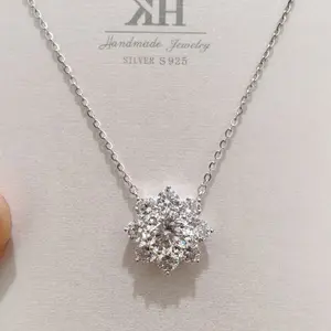 S925 Kalung Bunga 1CT Mosang Bahan Silverr (A19)