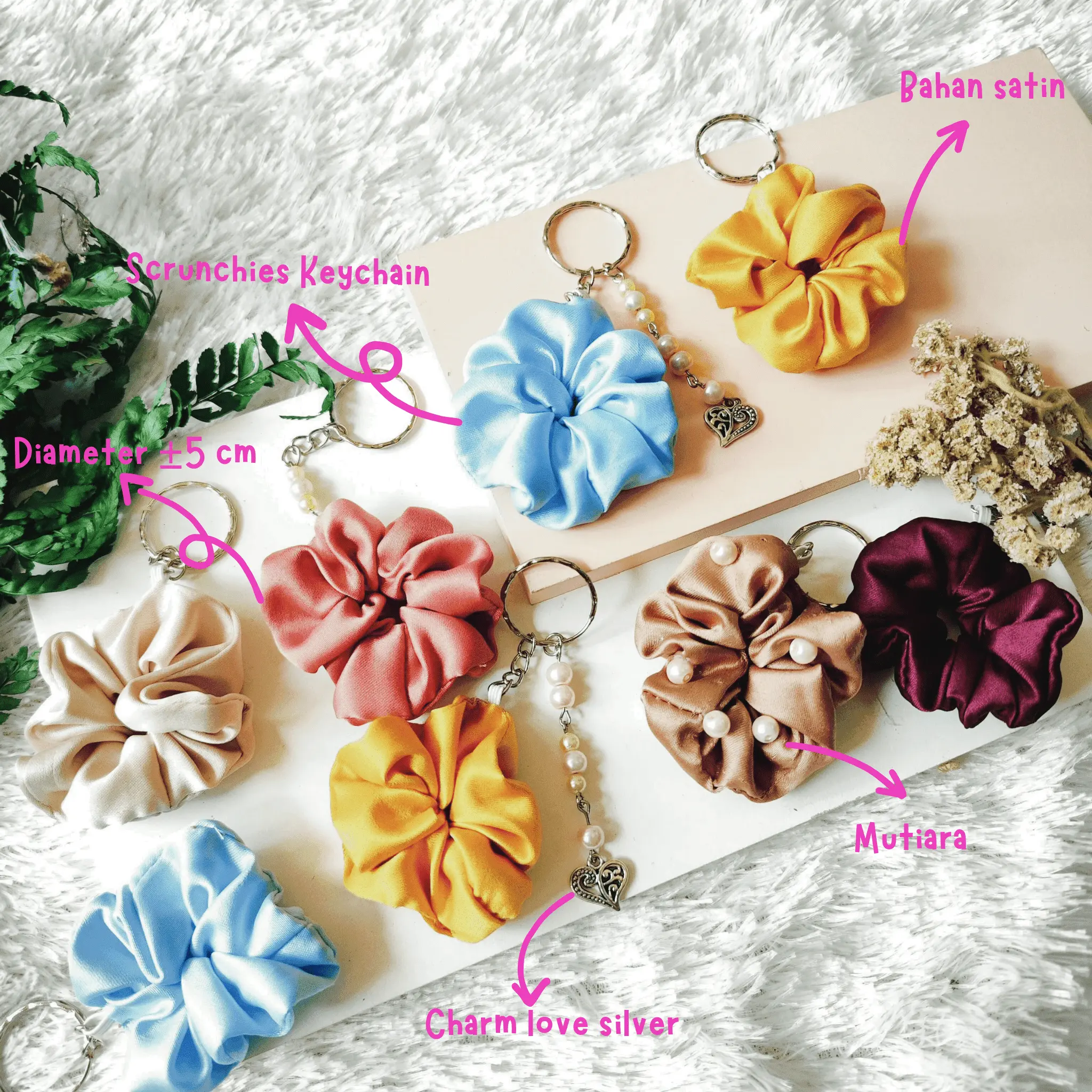 RT || Gantungan kunci scrunchies mutiara keychain mini scrunchies Couple