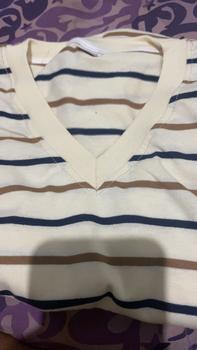 Product Review of V-NECK CROP STRIPE KERUT- Top tee Garis salur Kaos Atasan basic Katun Leher V Wanita Cotton Combed 30s Premium Lerist T-Shirt Polos Baju Pendek from s**i w**a 0