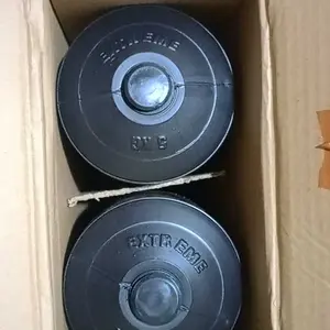 dumbell kosongan/barbel klontongan uk 5kg sepasang (2 biji) HARUS DI ISI DULU SEBELUM PEMAKAIAN Olahraga