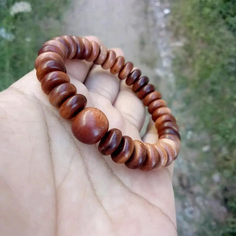 Gelang kayu mix model pipih 33 butir 2