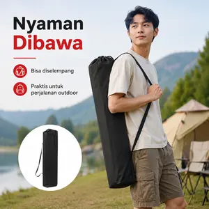 Tas penyimpanan nilon tahan air untuk kursi lipat; portabel, dengan pilihan cara membawa menggunakan tangan atau disampirkan di bahu.