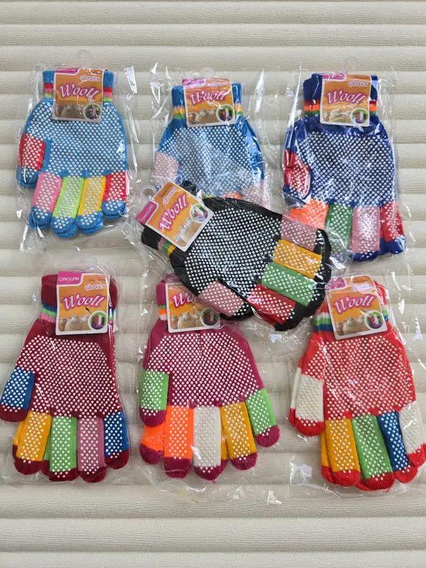 SARUNG TANGAN ANTI SLIP WOLL GLOVES (HARGA 3 PASANG & 1 PASANG) 0