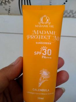 Product Review of ( READY STOK ) Madame Gie Protect Me Sunscreen SPF 30 PA +++ With Calendula  BPOM from a**a t**g 0