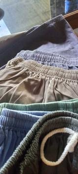Product Review of 100k Dpt 5Pcs Celana Kanvas Semi Jeans Kolor Harian Santai Abu Cargo Karet Melar Nyaman Lembut Casual Pria from D**. 2