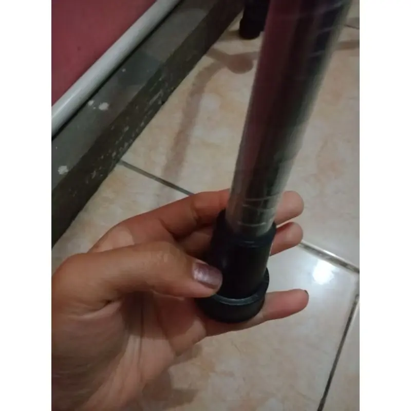 karet pengganti atau tambahan alat Bantu jalan