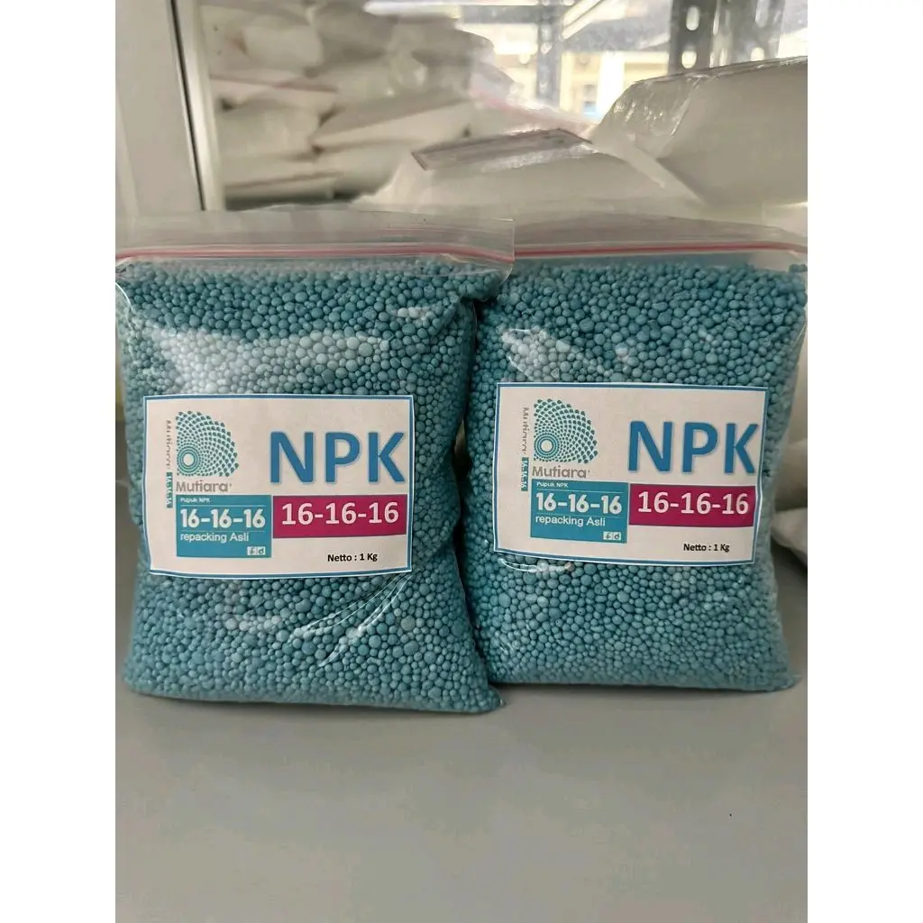 Pupuk NPK Mutiara Tumbuhan Hijau 16-16-16 - 1Kg
