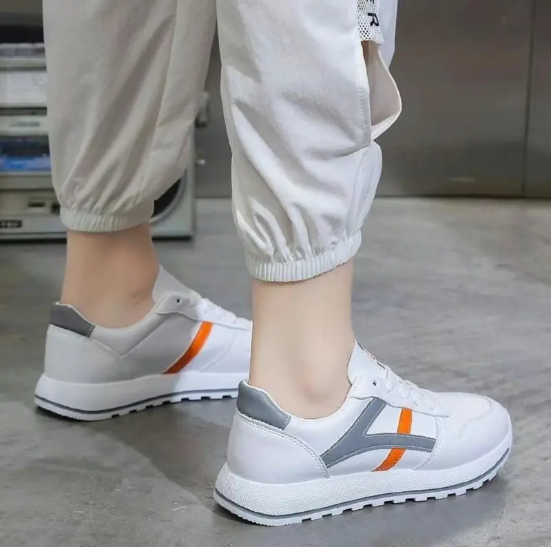 Zapato.id Sepatu Sneakers Wanita REVILLA/Sepatu Wanita Terbaru Dan Terlaris 3