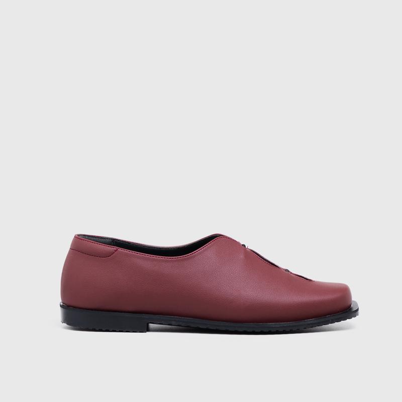 Adorableprojects - Yashica Flat Shoes Maroon 1