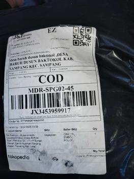 Product Review of Ra Fashion - Mukena aqila Dewasa Embos crinkle Airflow Syar'i Penutup Dagu Motif Bunga Mewah Cantik Nyaman Panjang Atasan Traveling Beli Lokal from M**n R**i 0