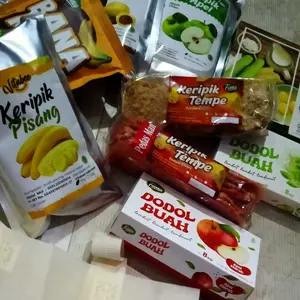 HEMAT MURAH Paket Oleh-Oleh Keripik Buah Medium - FIONA VITABEE Khas Kota Malang Apel Nangka Pisang Nanas Mangga Rambutan