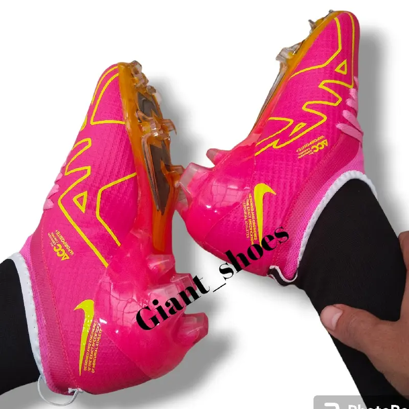 Sepatu Bola Boots Dewasa - Sepatu Bola Terbaru - Sepatu Bola Ronaldo - Sepatu Sepak Bola Warna Pink - Sepatu Sepatu sepakbola 1