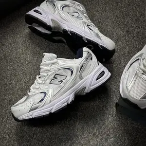 Sepatu Kasual Unisex Pria Wanita Bets Seller Nyaman Di Pakai BISA COD Sneakers