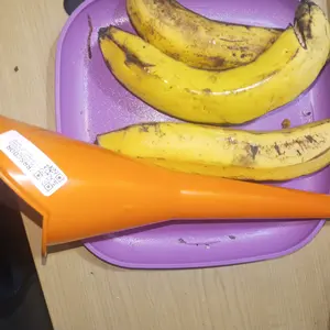 Corong Oli Minyak Bensin Mulut Panjang Anti Tumpah Wadah Kitchenware Long Funnel Car Oil Plastik