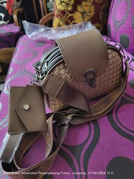 Product Review of SAMDESHOP Ghina - Singbag Wanita Tiga Ruang Luas Muat Banyak , Tas  Wanita Kekinian from M** s**n 0