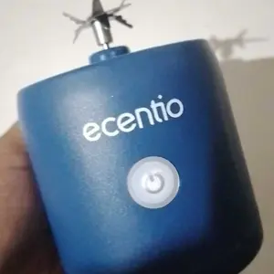 【GRATIS HADIAH】【10 Mata pisau】【Garansi 1 tahun】【RUMAH】【Pengemasan bubble wrap dijamin aman 】ecentio blender 10 pisau juicer Kaca Tebal 2 Cup mini portable dengan sedotan 380ml+380ml