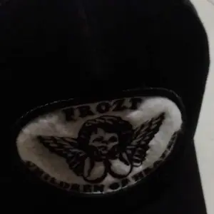 Frozt Hat Trucker - Children Of Heaven Corduroy Topi