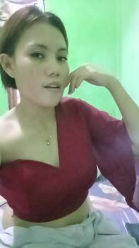 Product Review of Daisy Atasan One Shoulder Scuba Crop Top One Shoulder Scuba Chiffon Lengan Terompet Baju Wanita from 🐣**e y**r s**🐣 0
