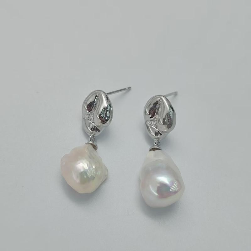 Product Introduction of Natural freshwater pearls, baroque earrings 14-15mm SKU:GP-177 2