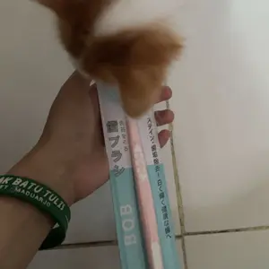 LITTLE BEE COBOB Pembersih Lidah Sikat Lidah Tongue Cleaner Tongue Scraper dengan Desain Ergonomis dan Bahan Lembut untuk Kesehatan Mulut