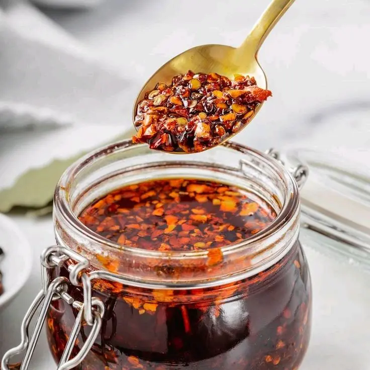 Chilli oil hot jeletot ebi kemasan 500 gram pedas gurih nagih Dimsum Saus Chili Masakan Asin