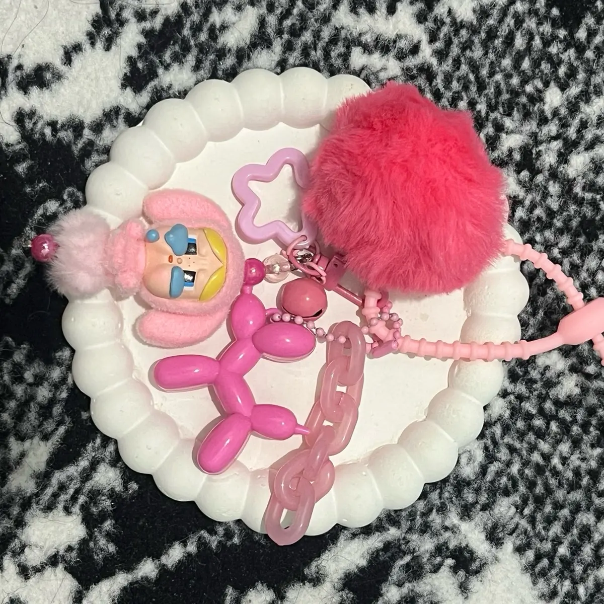 Bag charms cry baby mini ready stok