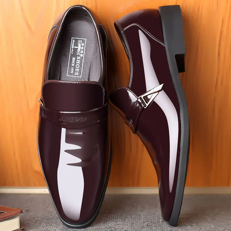 Sizes 39-44 Men's Leather Shoes Fashion Versatile Patent Leather Casual Business Men's Shoes