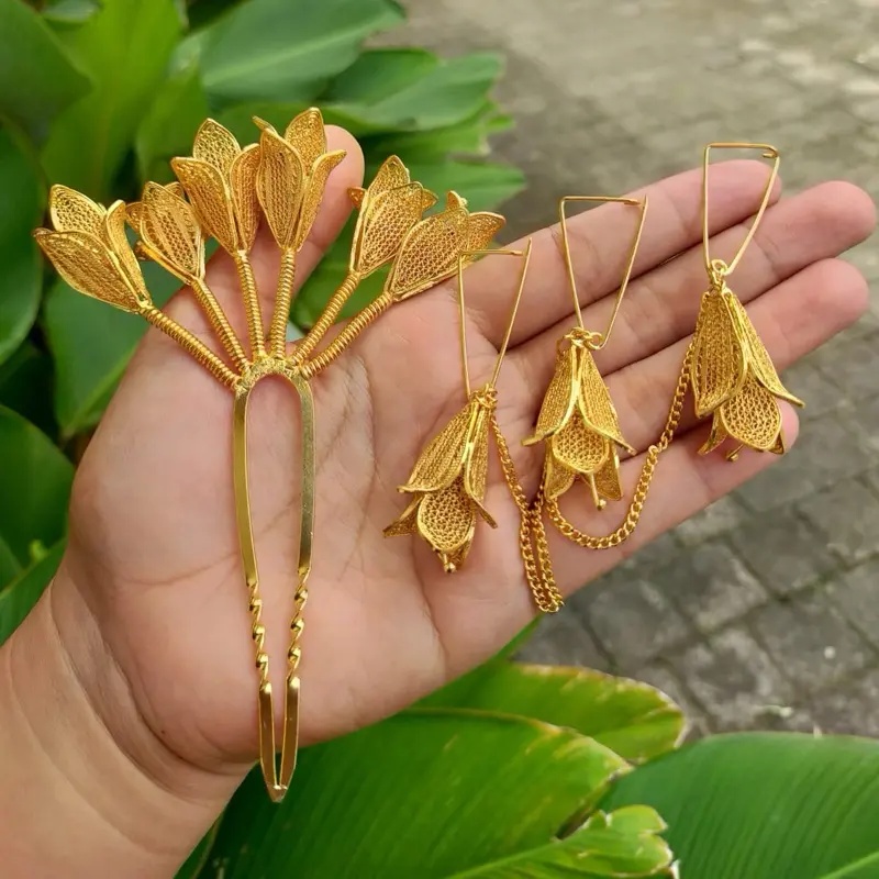 set cucuk 6 dan bros kancing gold