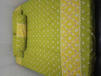 Product Review of SPREI DOBEL KARET ANTI GESER UKURAN KOMPLIT SPREI MOTIF JUMPUTAN SOLO//SPREI JUMPUTAN BEST SELLER/SPREI BATIK JADUL from Y**🤍 2