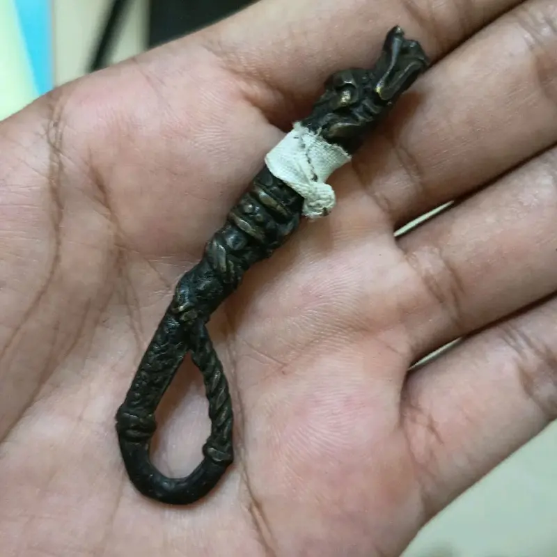 cemeti mini naga kuningan unik 1