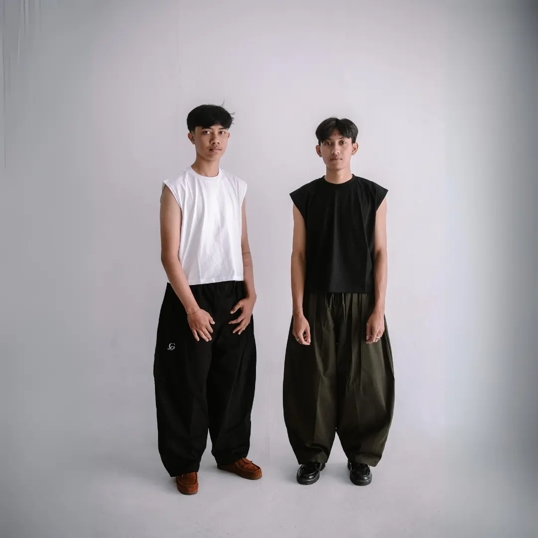 Sleveless Boxy Tee - Geld Importaint | Kaos Polos Tanpa Lengan Pria Dan Wanita Singlet Katun Dewasa
