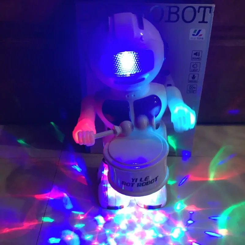 Mainan Robot Bot anak bisa jalan ada lampu dan musik