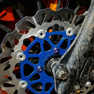 BAUT PIRINGAN DISC TITANIUM YAMAHA DAN HONDA FULL DRAT GR5
